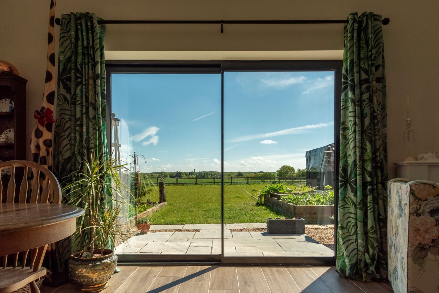 Sunflex thermally efficient aluminium sliding patio door with slim bars