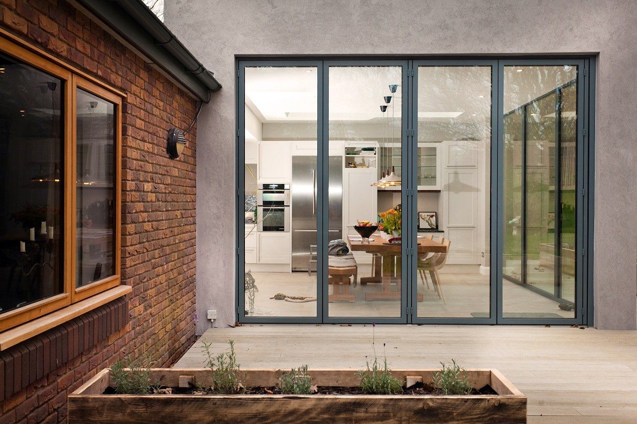 Sunflex SF75 aluminium bifolding doors